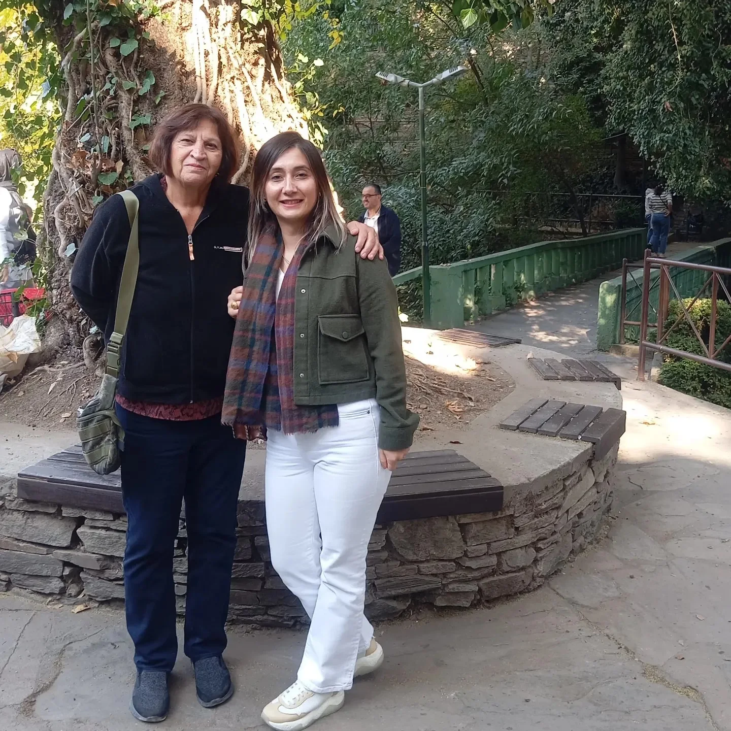 Emine Bayrakçı Esen